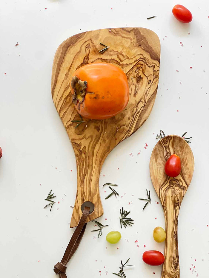 Scents and Feel Scents and Feel - Olive Wood Paddle Cutting Board with Leather Strap