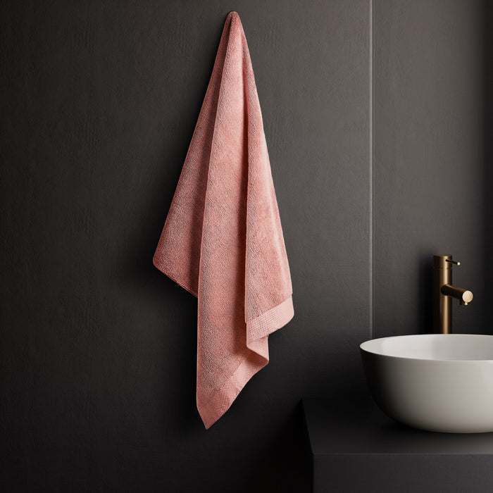 Eminence 100% Cotton Bath Towel, 670 GSM, Solid, Blush