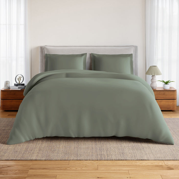 Essentials 100% Cotton Fitted Queen Bedsheet, 170 TC, Solid, Green