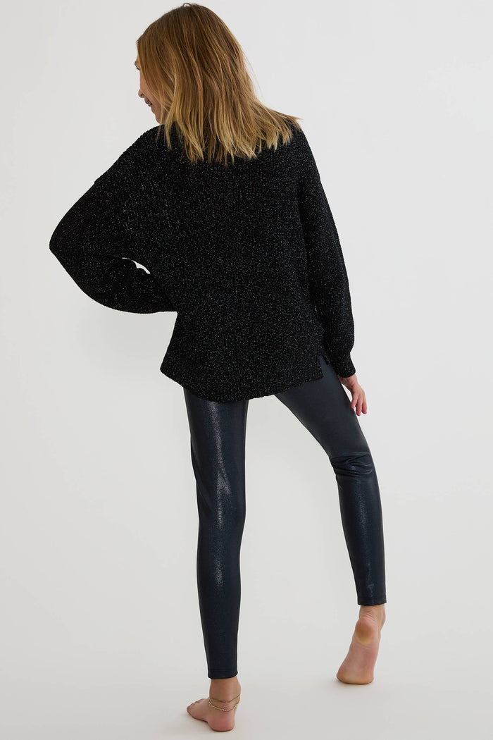 Black shimmer kids leggings.
