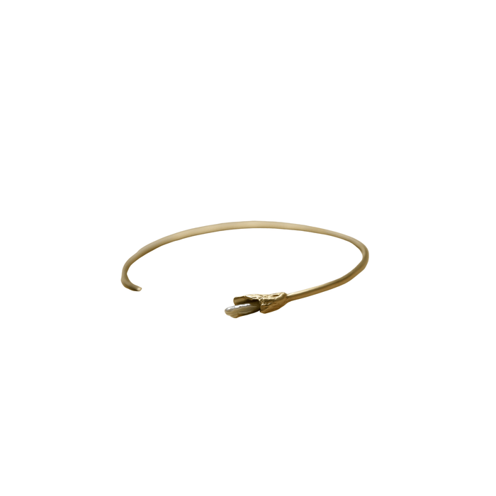 8.6.4 SHOP Pearl & Brass Cuff