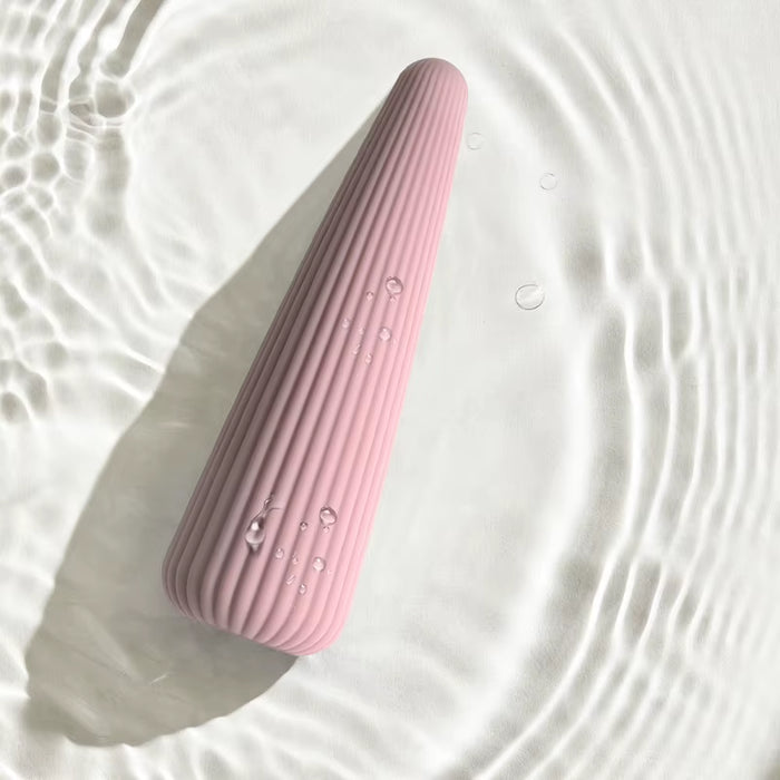 Rechargeable Silicone Mini G Spot Anal and Vaginal Plug Vibrator Adult Sex Toy Special Design