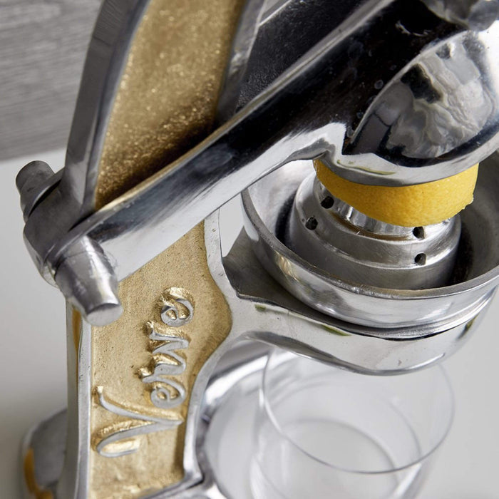 Small Citrus Juicer