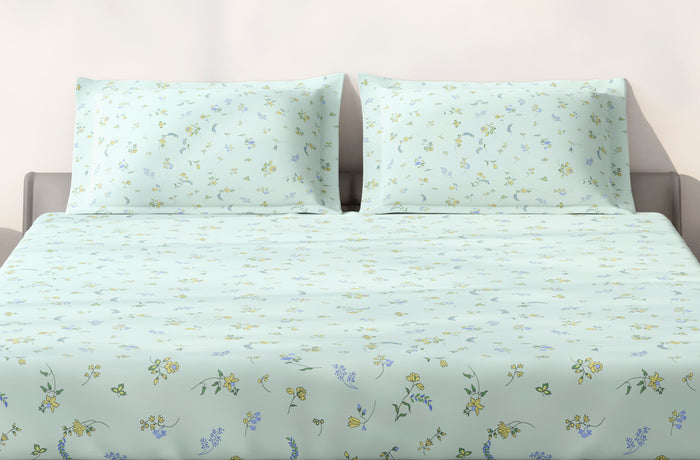 Spaces Aeris Light Blue Floral 100% Cotton 144 TC Queen Fitted Sheet