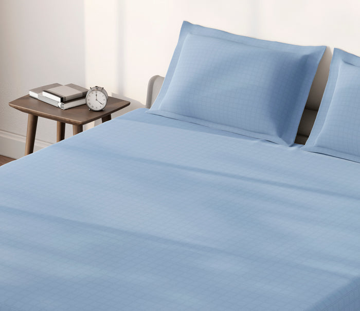 Spaces Aeris Light Teal Geometric 100% Cotton 144 TC Queen Fitted Sheet