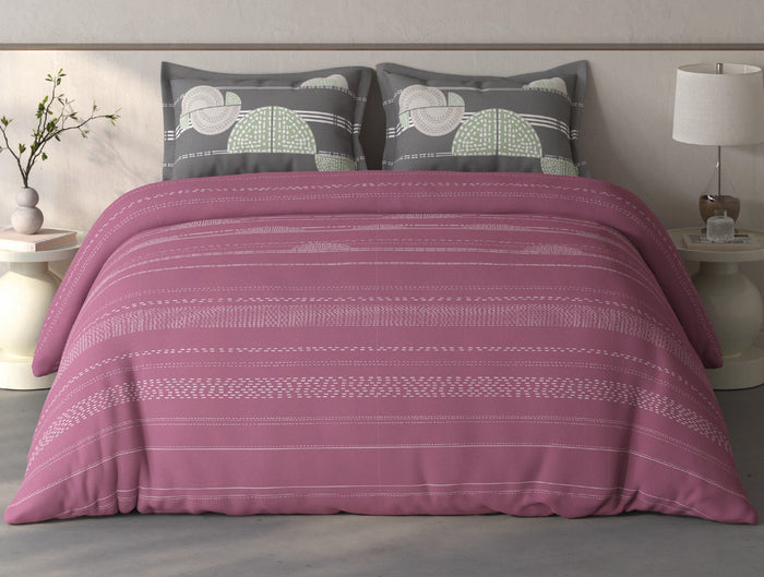 Spaces Fiora Dark Blush Geometric 100% Cotton Large Bedsheet with 2 Pillow Covers - 108 x 108 Inches