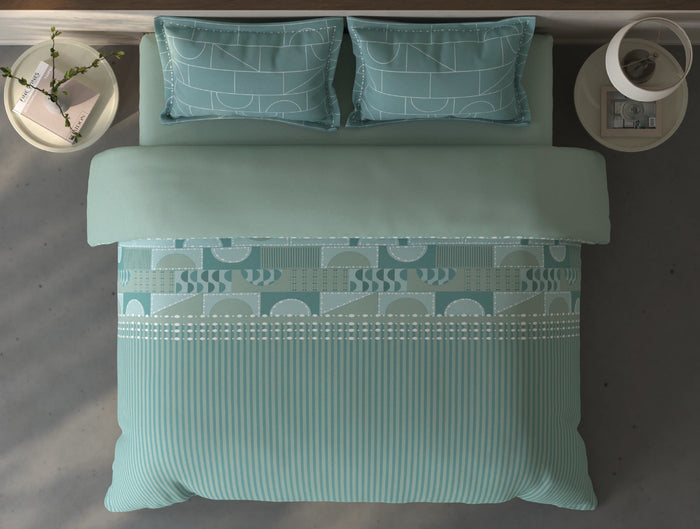 Spaces Fiora Light Green Geometric 100% Cotton Large Bedsheet with 2 Pillow Covers - 108 x 108 Inches