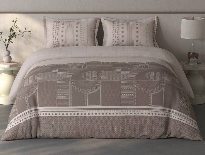 Spaces Fiora Light Taupe Geometric 100% Cotton Large Bedsheet with 2 Pillow Covers - 108 x 108 Inches