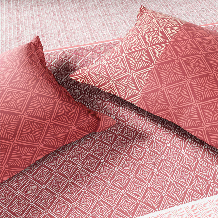 Spaces Flora 100% Cotton 144 TC Percale Geometric Fitted King Sheet with 2 Pillow Covers, Dark Red
