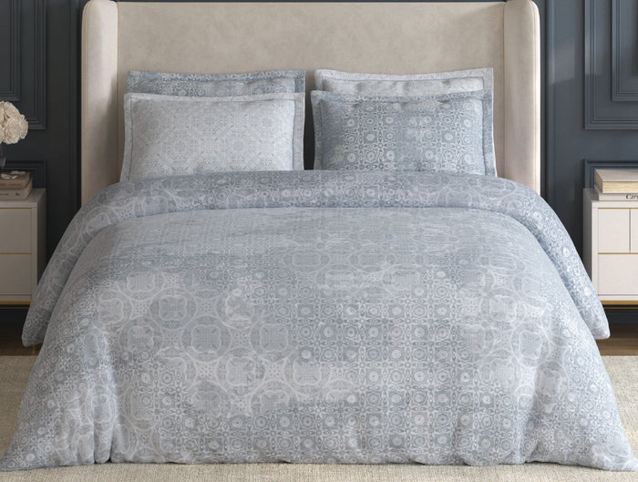 Spaces Nora White Egyptain Cotton 350 TC Ornate Premium Large Bedsheet with 4 Pillow Covers - 108 x 108 Inches