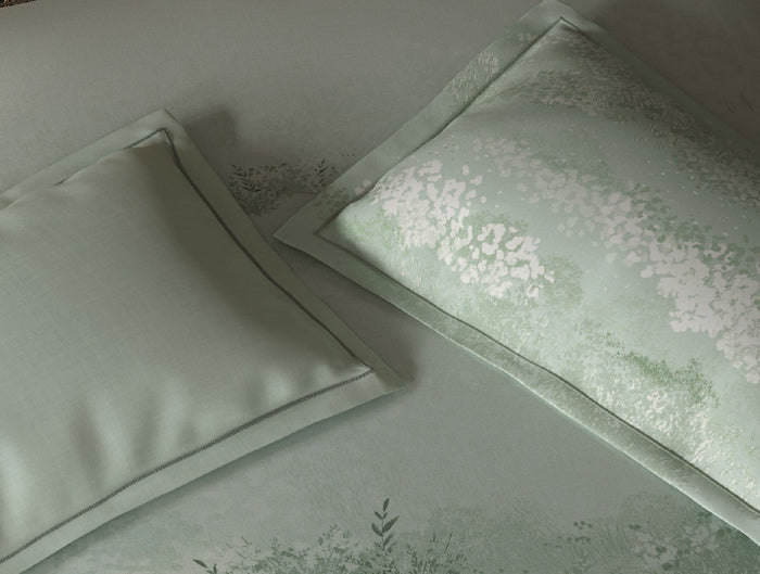 Spaces Sierra Light Aqua Floral 100% Hygro Cotton 210 TC Large Bedsheet with 4 Pillow Covers - 108 x 108 Inches