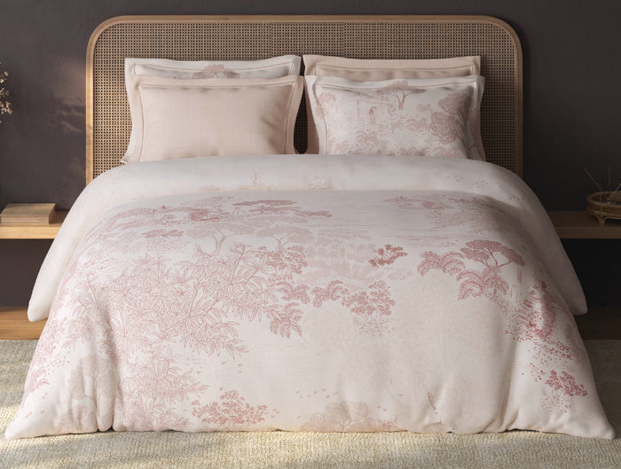 Spaces Sierra Light Blush Floral 100% Hygro Cotton 210 TC Large Bedsheet with 4 Pillow Covers - 108 x 108 Inches