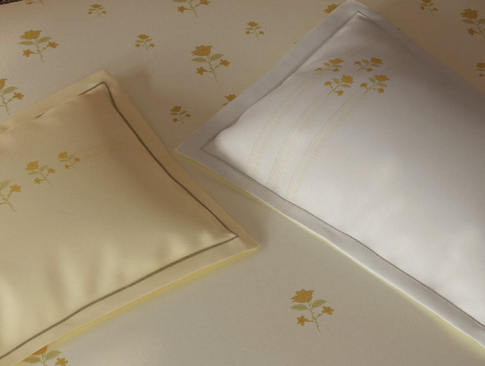 Spaces Sierra Light Yellow Floral 100% Hygro Cotton 210 TC Large Bedsheet with 4 Pillow Covers - 108 x 108 Inches