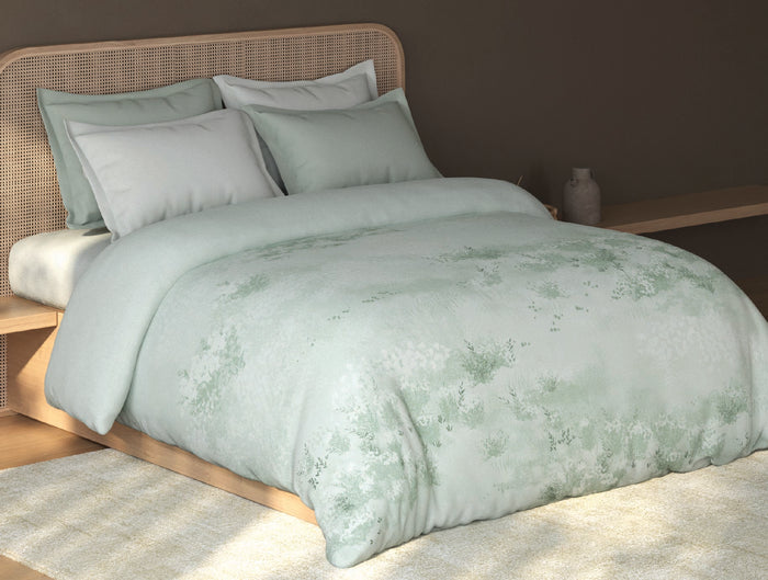 Spaces Sierra Pale Aqua Floral 100% Hygro Cotton 210 TC Double Quilt, 88 x 106 Inches