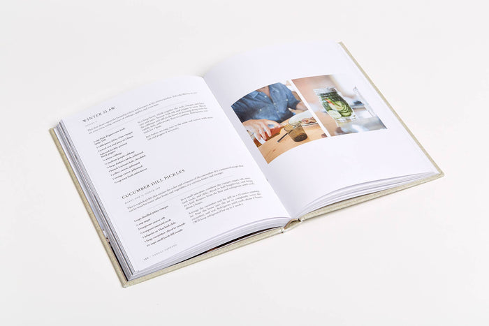Penguin Random House LLC Book Sunday Suppers