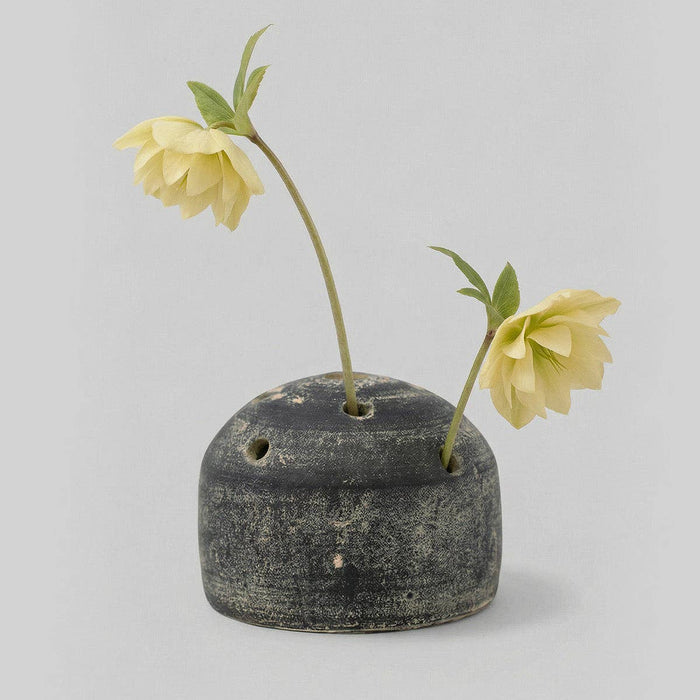 Bloomist SHOP Terra Cotta Frog Vase, Grey Patina