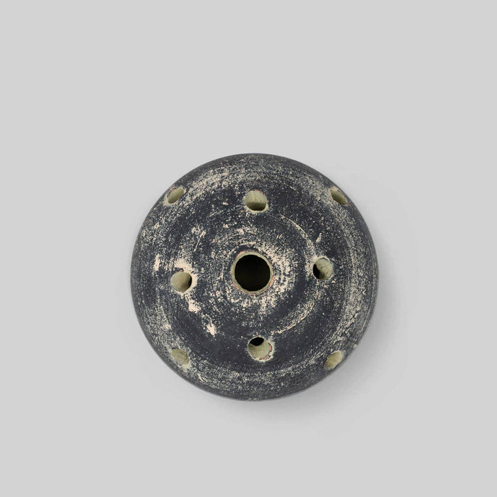 Bloomist SHOP Terra Cotta Frog Vase, Grey Patina