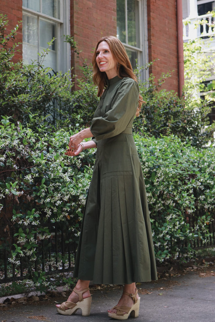 Tripleroot SHOP Two-Tuck Sleeved Dress