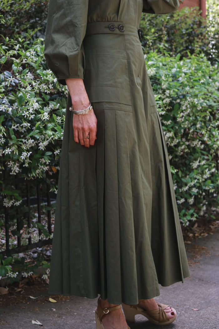 Tripleroot SHOP Two-Tuck Sleeved Dress