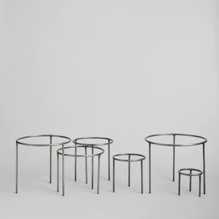 Bloomist SHOP Wrought Iron Planter Stand