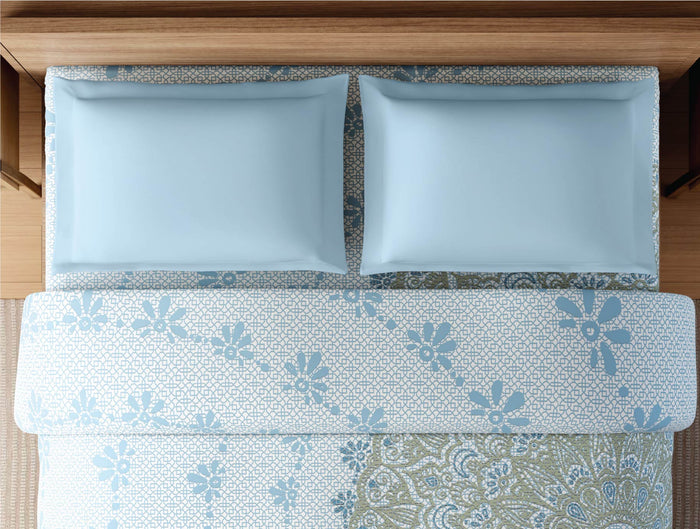 Zera Hygro Cotton 233 TC Percale Ornate Print Double Quilt, Light Blue